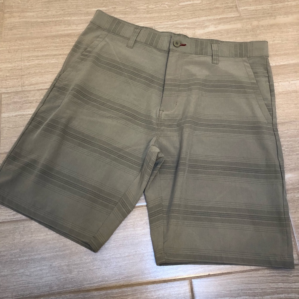Men’s Burnside Board shorts size 34